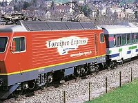 Re 4-4 446 445 - 448 (015 - 018) (ex Re 4-4 IV SBB) (1982)
